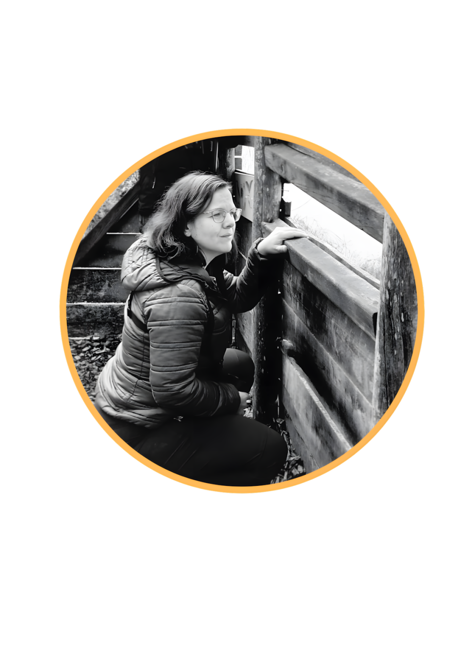 Elisabeth Spörli en affût, image de couverture pour la catégorie Mes aspirations et engagement nature.